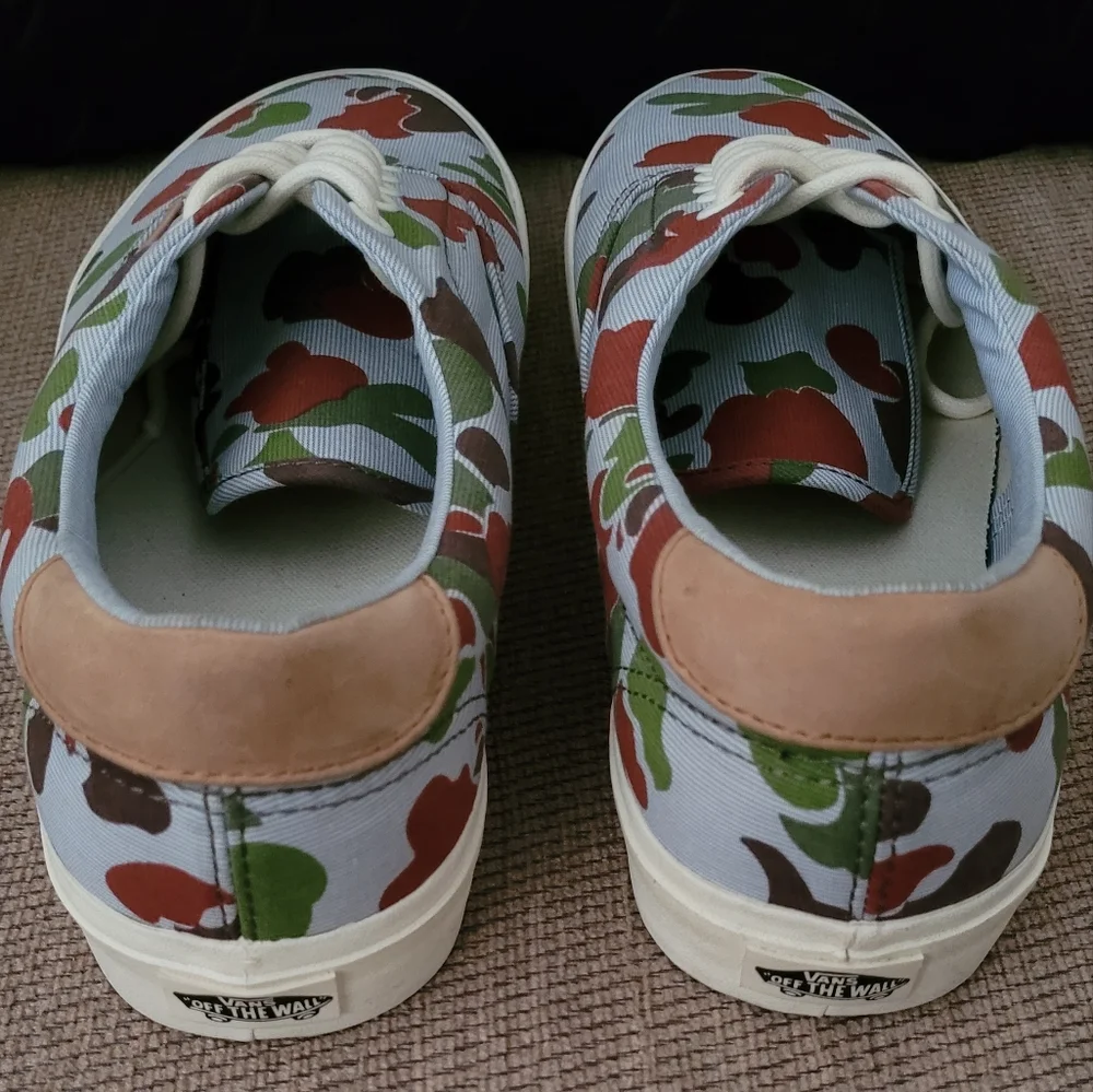 VANS MEN'S ABSTRACT PRINT LACE UP SNEAKERS